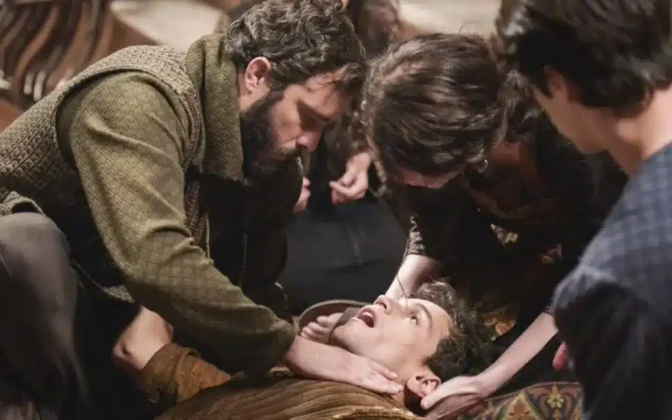 Gênesis: Er recebe castigo de Deus e morre sufocado após agressões contra Tamar (Foto: Reprodução)