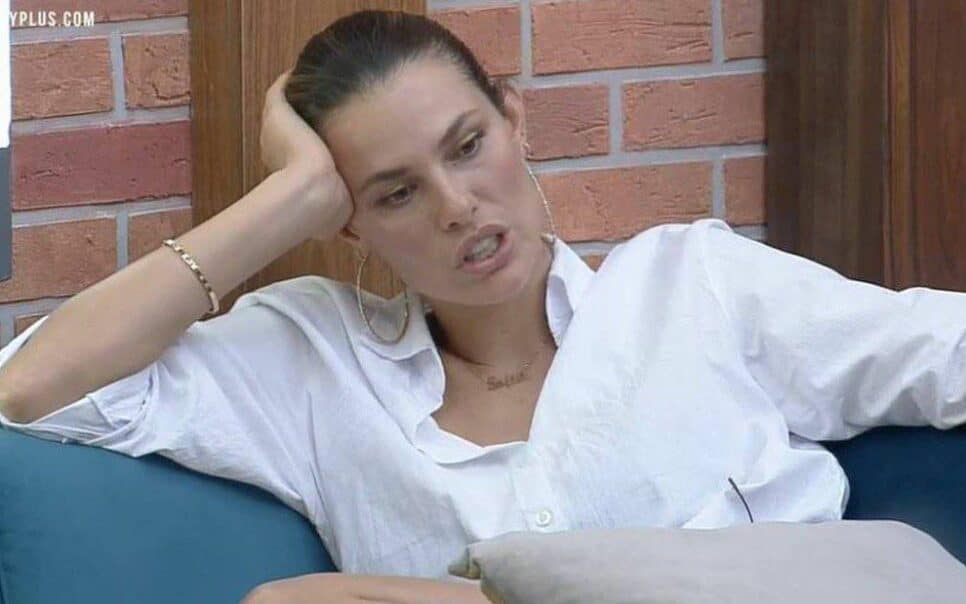 A Fazenda 13: Dayane Mello detona influenciadores: 'Acham que é carreira'