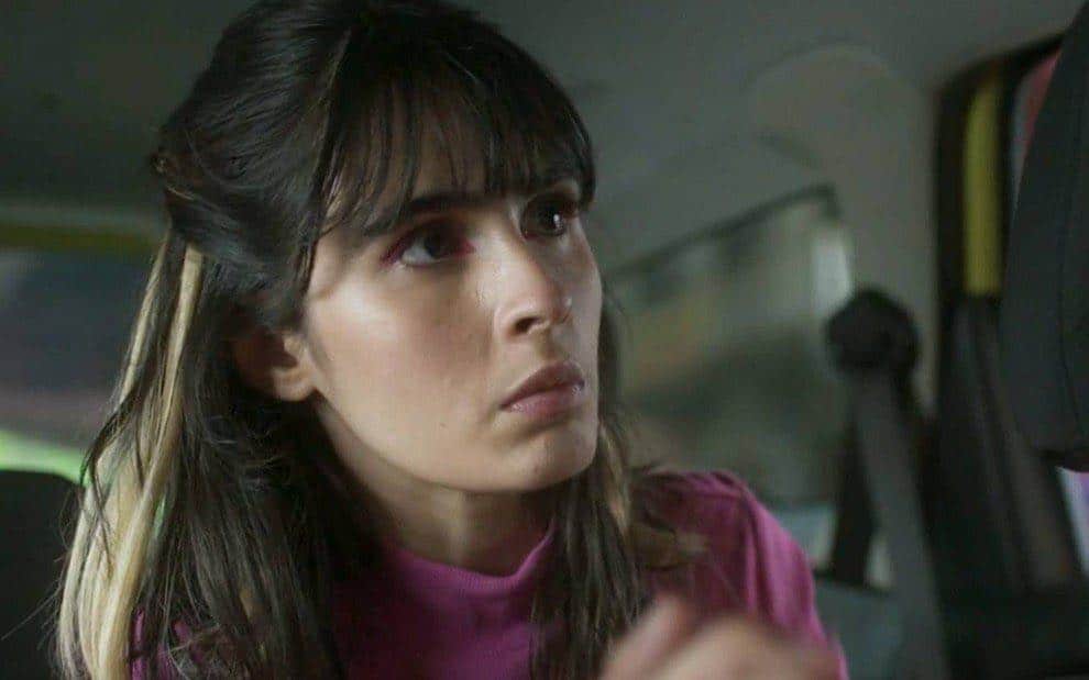 Quanto Mais Vida, Melhor!: Ameaçada, Flávia é motivo de briga entre Neném e Guilherme
