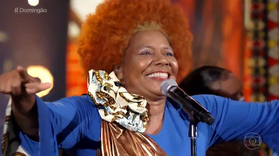 Show dos Famosos: Margareth Menezes homenageia Sandra de Sá (Foto: Reprodução)