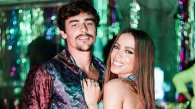 Imagem do post Após flertes, Anitta e ex-namorado de Sasha Meneghel são flagrados em festa