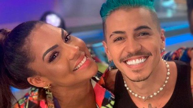 Tays Reis e Biel estão esperando um bebê (Foto: Reprodução)
