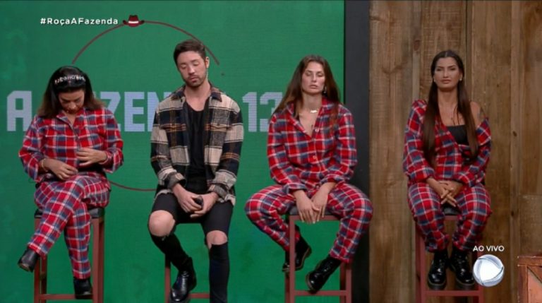 Solange Gomes, Rico Melquiades, Dayane Mello e Marina Ferrari estão na Roça. (Imagem: Reprodução / PlayPlus)
