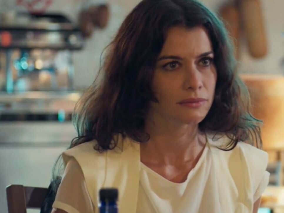 Bárbara (Alinne Moraes) em Um Lugar ao Sol (Reprodução/Globo)