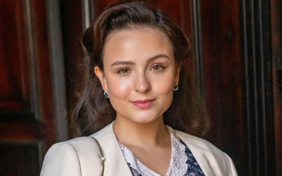 Além da Ilusão: Morta, Larissa Manoela faz Globo render como protagonista