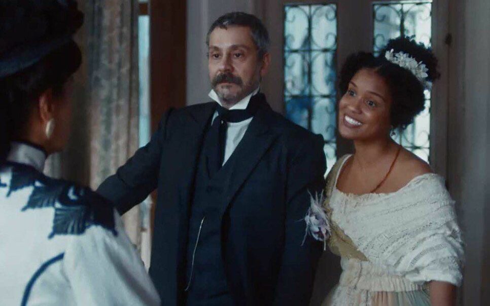 Nos Tempos do Imperador: Zayla dá a volta por cima e desmascara Tonico