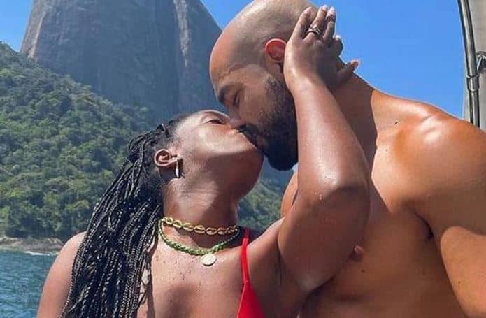 Iza e marido (Foto: Reprodução)