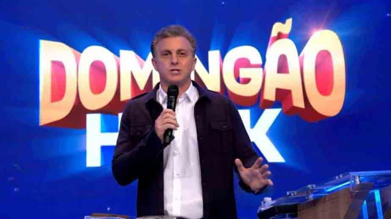 Luciano HuckLuciano Huck no Domingão (Foto: Reprodução)comandará pela primeira vez o Melhores do Ano (Foto: Reprodução)