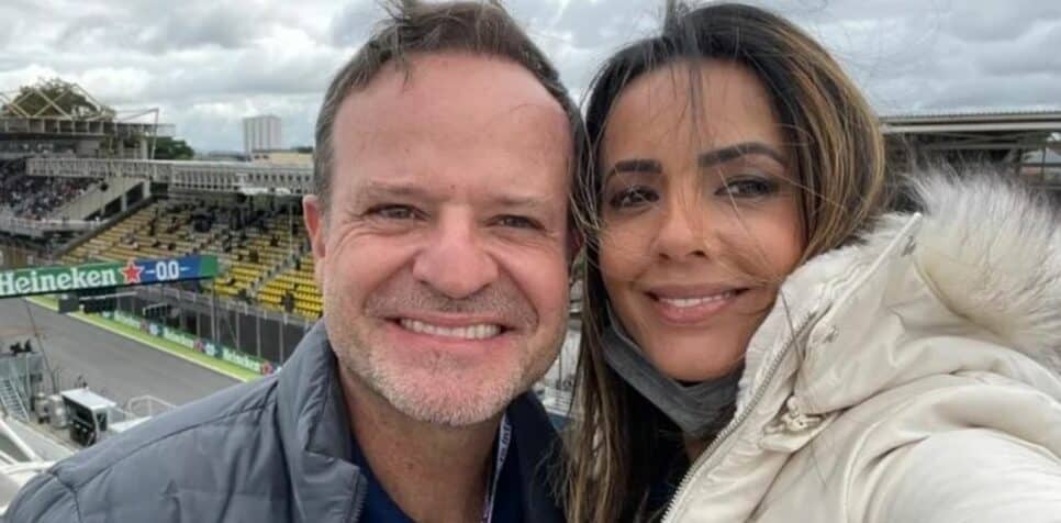 Rubinho Barrichello surpreende e Paloma Tocci ao vivo (Foto: Reprodução)