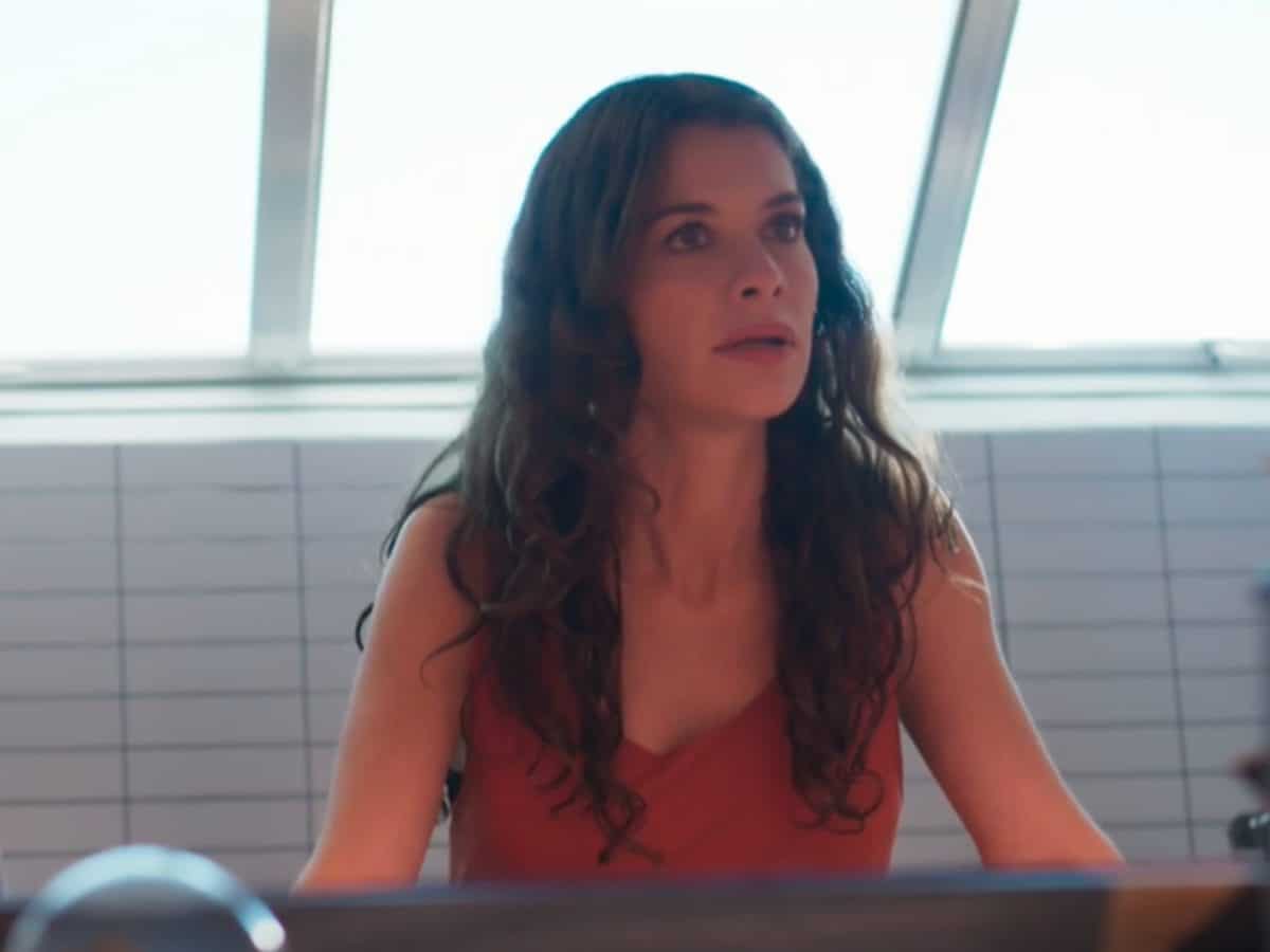 Um Lugar ao Sol: Bárbara se dá mal, é desmascarada e surta (Reprodução/Globo)