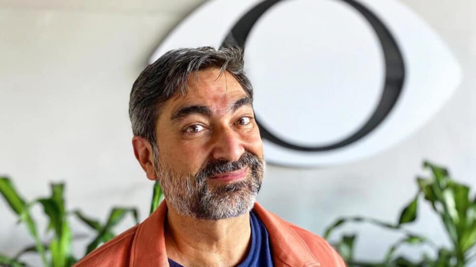Zeca Camargo diz estar exausto e fala sobre aposentadoria
