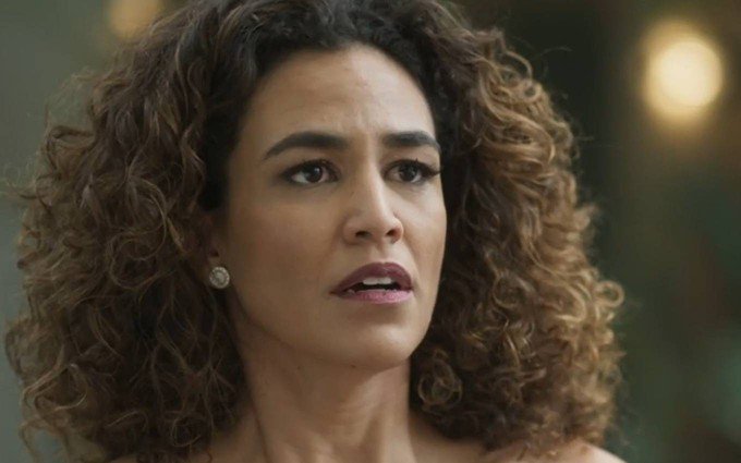 Rose descobre escuta de Guilherme e acaba com tudo na trama da Globo (Foto: Reprodução/Globo)