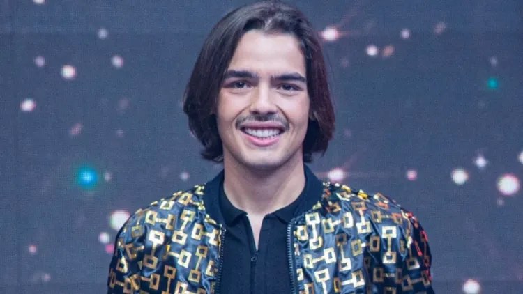 Filho de Faustão deixa pai chocado na Band ao contar sobre experiência com mulheres: 'O melhor'