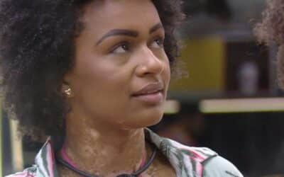 Imagem do post BBB 22: Natália sofre com paredão, fica em prantos e é acudida por Linn: ‘Não estou aguentando ser forte’