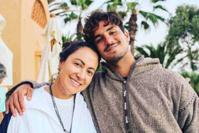 Gabriel Medina e a mãe (Foto: Reprodução)