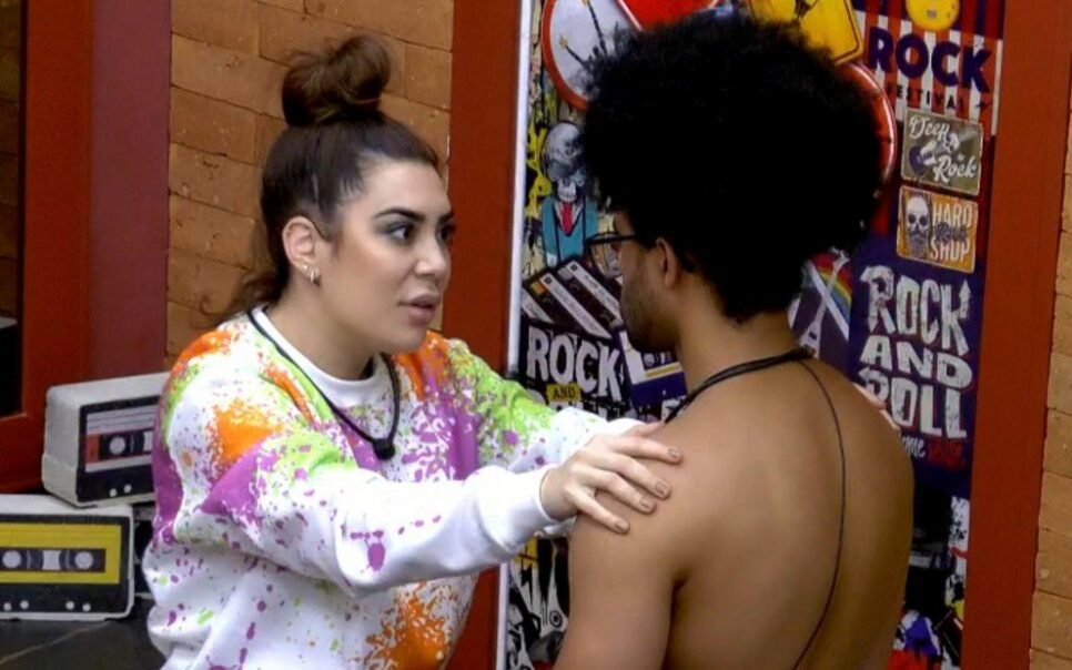 BBB22: Naiara coloca Luciano contra a parede após derrota em prova (Reprodução/Globo)