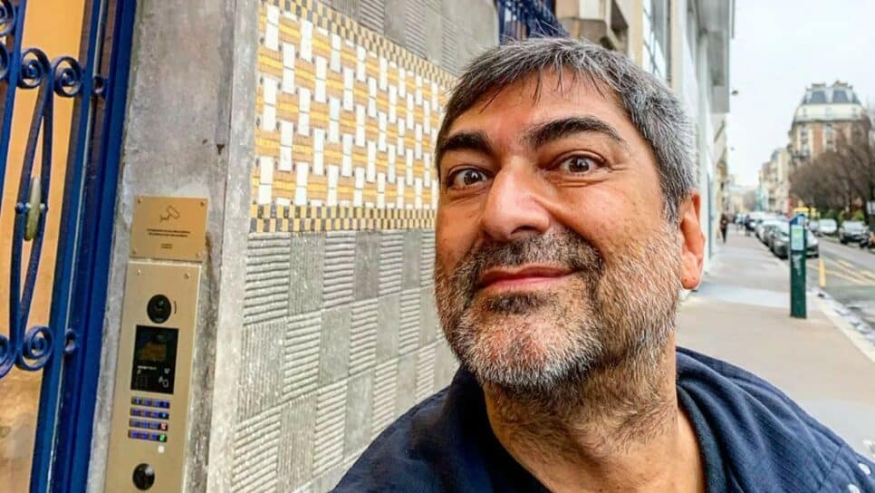 Zeca Camargo diz estar exausto e fala sobre aposentadoria