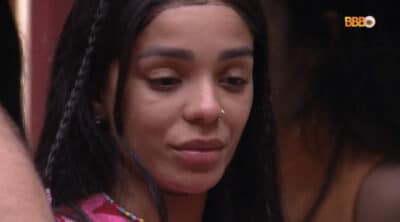 Imagem do post BBB 22: Brunna ‘sai do vaso’ e fica irritada com Gustavo: ‘Babaca’