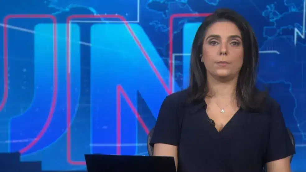 Âncora do Jornal Nacional pede demissão e comunica saída da Globo ao público (Reprodução)