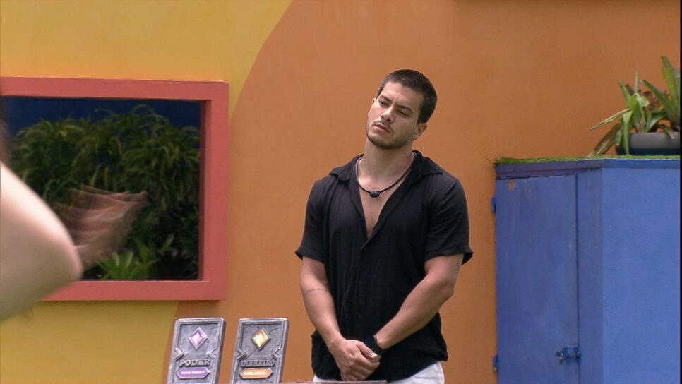 Arthur Aguiar eliminado da Prova do Anjo — (Foto: Reprodução, TV Globo)