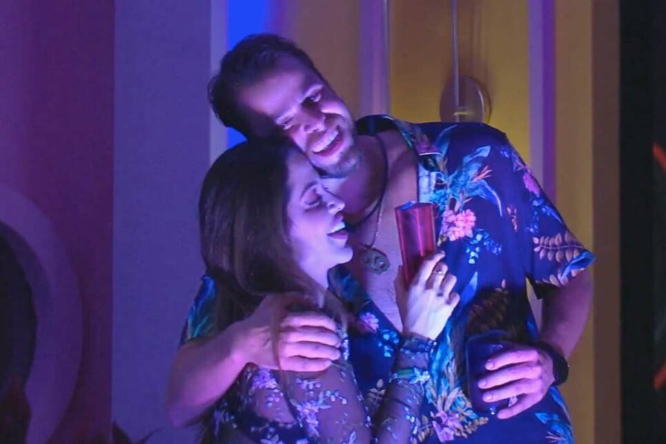 Laís e Gustavo (Foto: Reprodução - TV Globo)