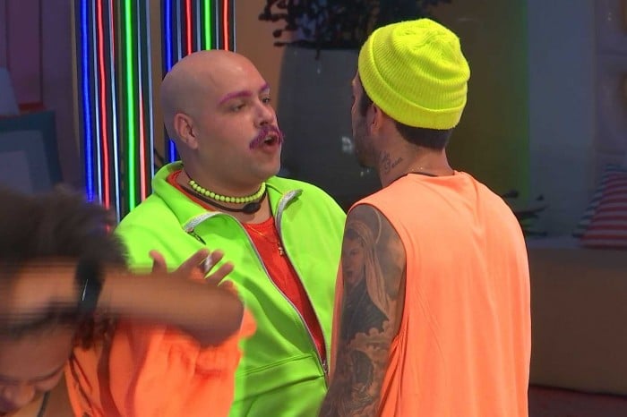 BBB22: Tiago dá discurso vitimista e leva puxão de orelha de Scooby (Reprodução/Globo)