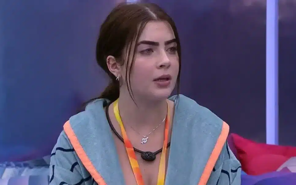 BBB22: Jade tenta peitar regras e leva bronca da produção (Foto: Reprodução)