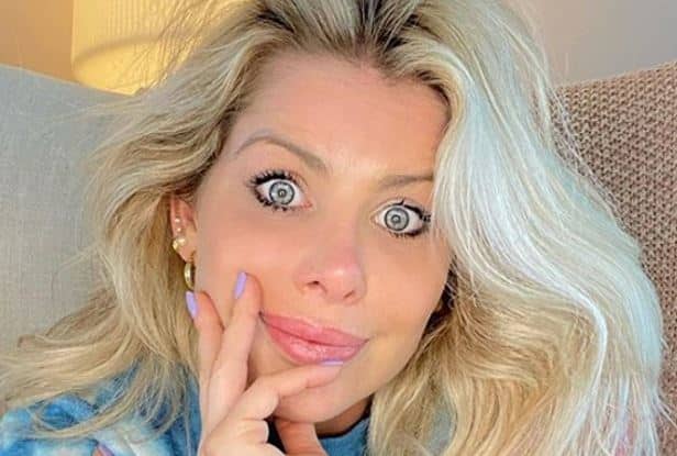 A famosa ex-atriz da Globo, Karina Bacchi (Foto: Reprodução)