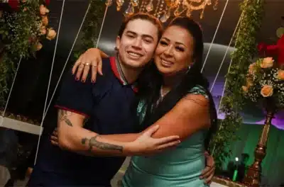 Whindersson Nunes confessa que se envergonhou das declarações feitas pela mãe Foto: Reprodução