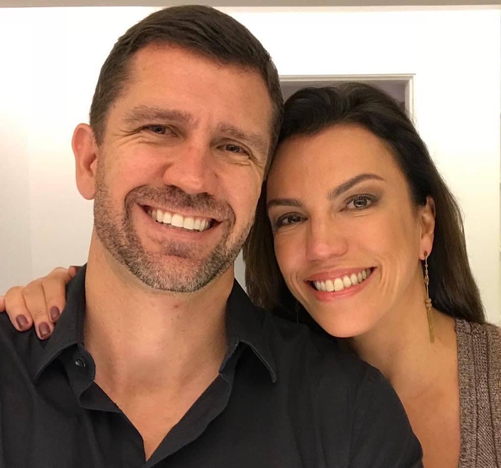 A famosa apresentadora do Bom Dia Brasil da Globo, Ana Paula Araújo e o marido, Pedro Correa (Foto: Reprodução)