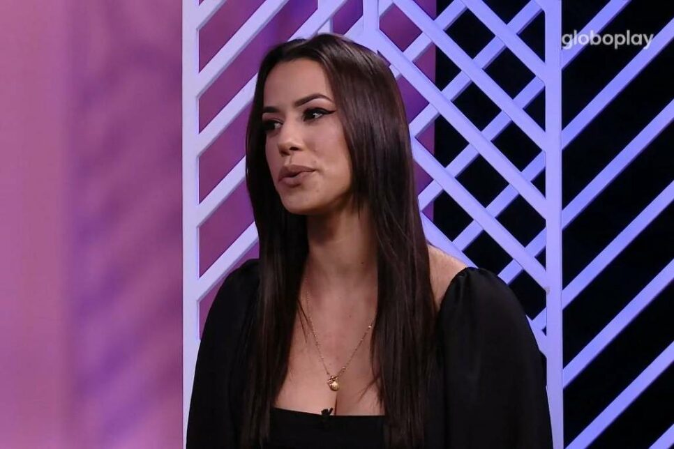 Larissa (Foto: Reprodução - TV Globo)