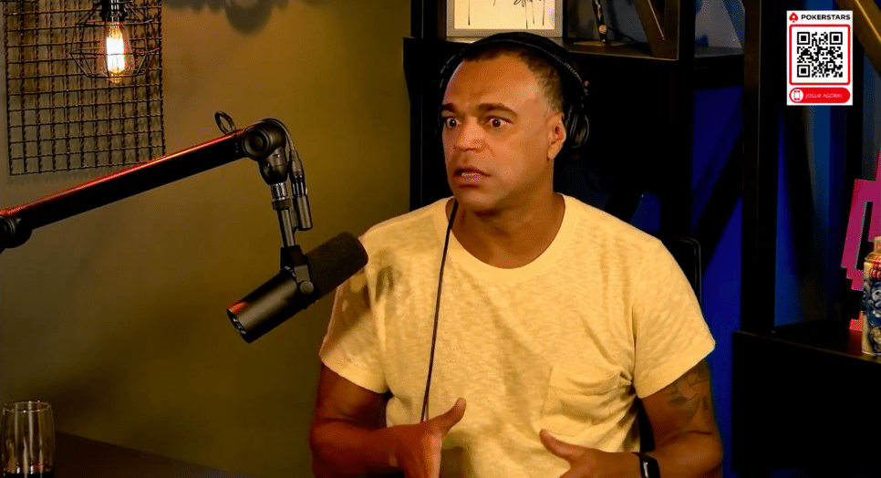 Denilson no podcast Flow Sport Club (Foto: Reprodução)