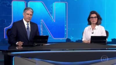 Imagem do post Jornal Nacional comunica troca oficial de âncoras e Renata Vasconcellos surge ao lado de nova estrela da Globo: “Passagem de bastão”