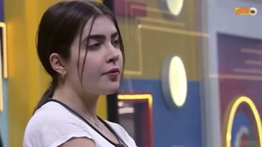 Jade Picon está confinada no BBB22 (Foto: Reprodução - TV Globo)