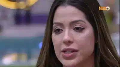 Imagem do post BBB22: Laís implora pelo perdão de Arthur: “Quero conhecer sua filha”