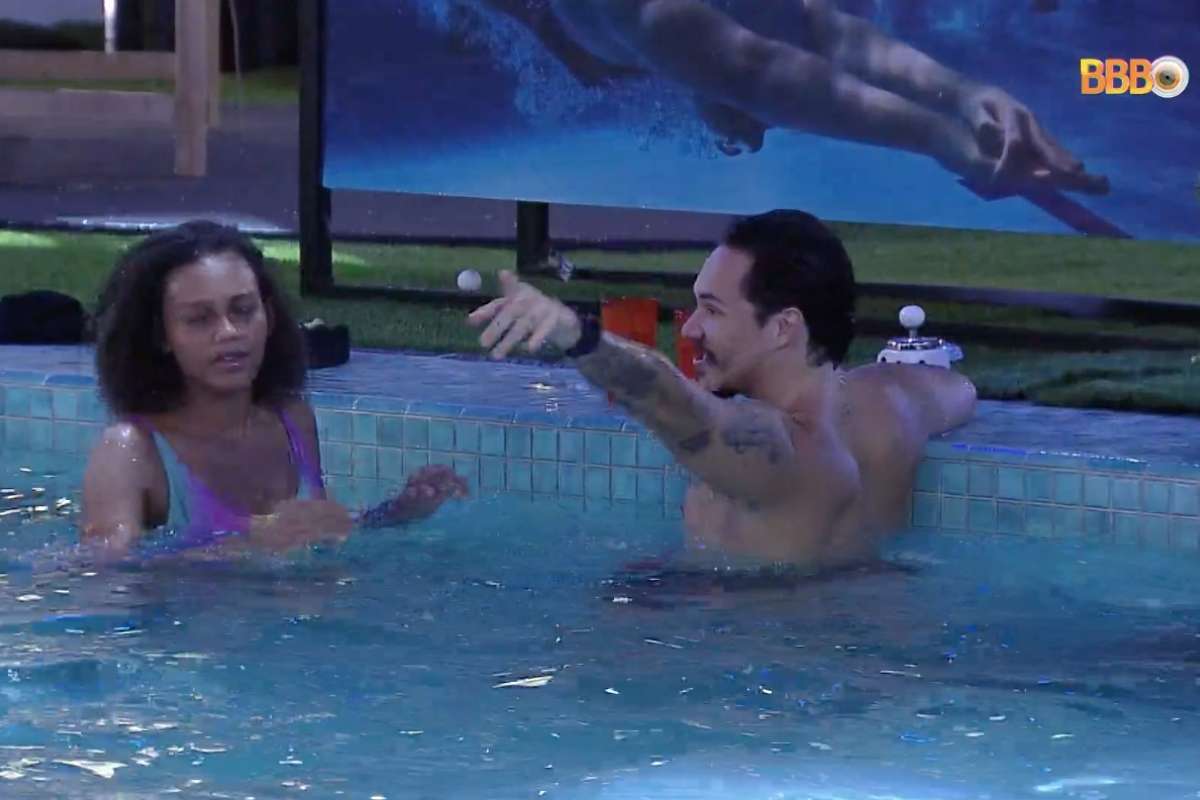 BBB22: Eliezer cerca Jessi na piscina, sister pede para parar e produção precisa intervir (Reprodução/Globo)