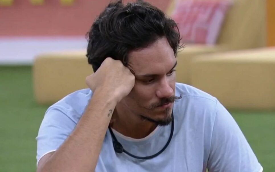 BBB22: Eliezer diz ter medo de enfrentar Arthur e leva invertida de Jessi (Reprodução)