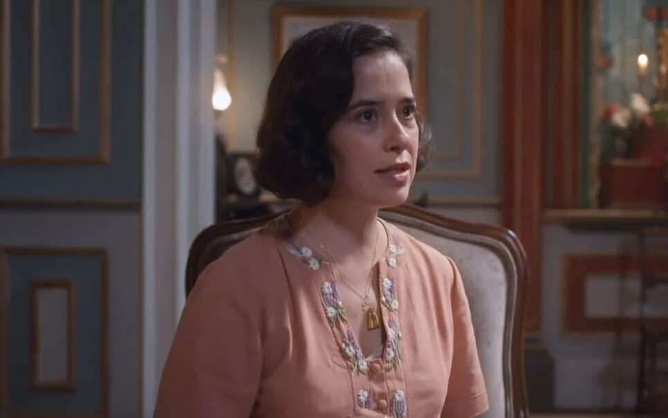Além da Ilusão: Heloísa mostra verdadeira face e se vinga de Matias (Foto: Reprodução)