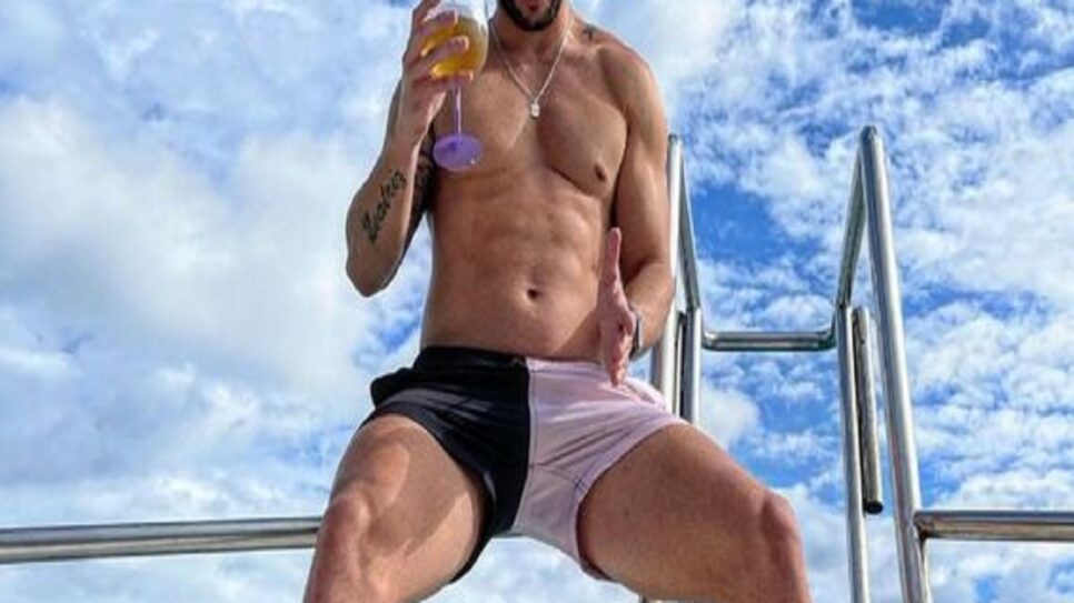 Humorista do SBT namorou famoso (Foto meramente ilustrativa)