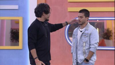 Imagem do post BBB22: Arthur e Eliezer se juntam e detonam Gustavo: “Se coloca como soberano”