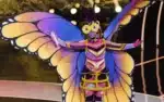 Vestida de Borboleta, Thaeme foi a eliminada da vez do The Masked Singer Brasil (Imagem: Divulgação / Globo)