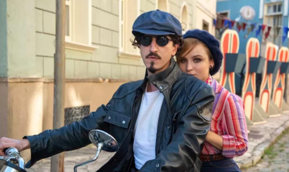 Isadora (Larissa Manoela) ficará rebelde em 'Além da Ilusão' (Foto: Reprodução / Globo)