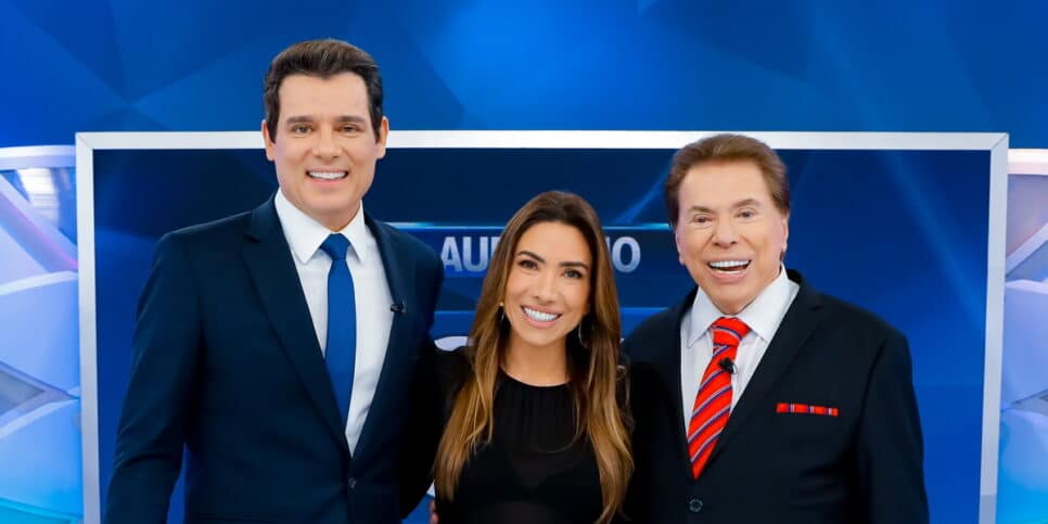 Celso Portiolli e Silvio Santos disputam o Jogo das 3 Pistas (Foto: Reprodução)