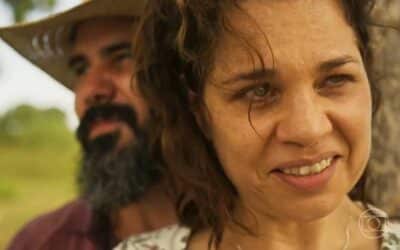 Pantanal: Alcides faz proposta tentadora e leva Maria Bruaca à loucura: “Me mata” (Reprodução)