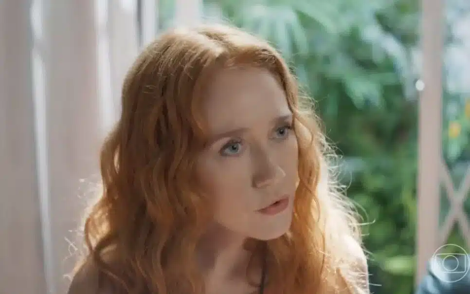 Irma (Camila Morgado) trocará o amor que sente por José Leôncio (Marcos Palmeira) por outro peão (Foto: Reprodução - TV Globo)