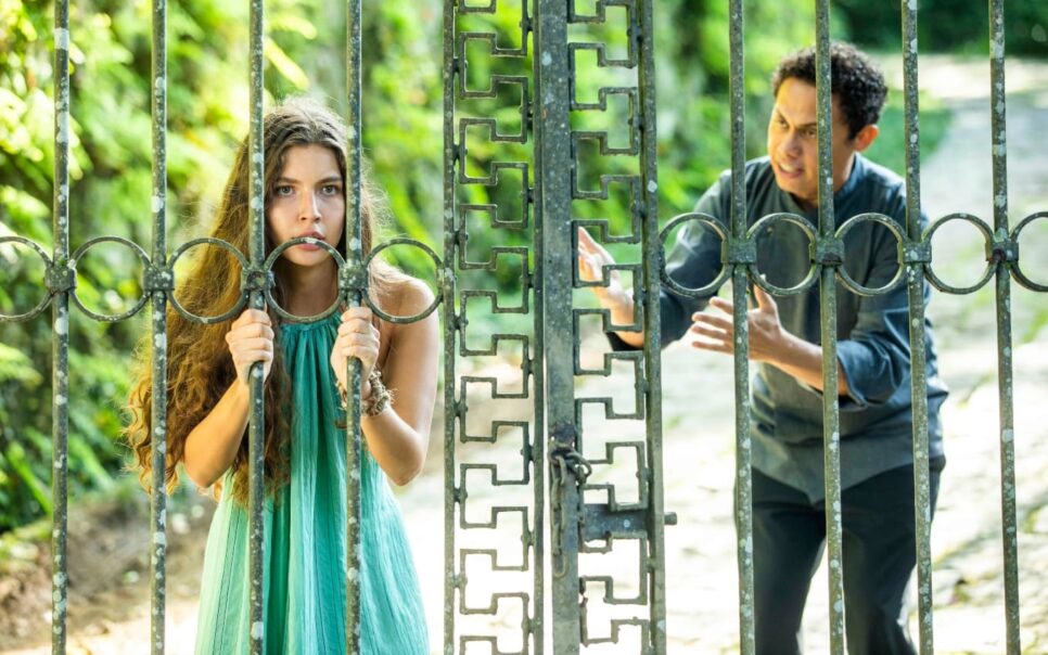 Pantanal: Juma surta e aterroriza Zaquieu ao ser presa em ‘gaiola’ (Reprodução)