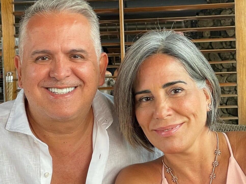 A famosa atriz da Globo, Gloria Pires ao lado de seu marido, Orlando Morais (Foto: Reprodução)