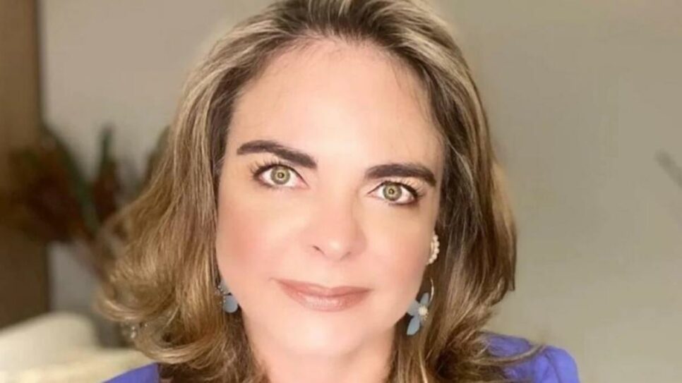 Liliane Ventura ataca Paola Carosella em live