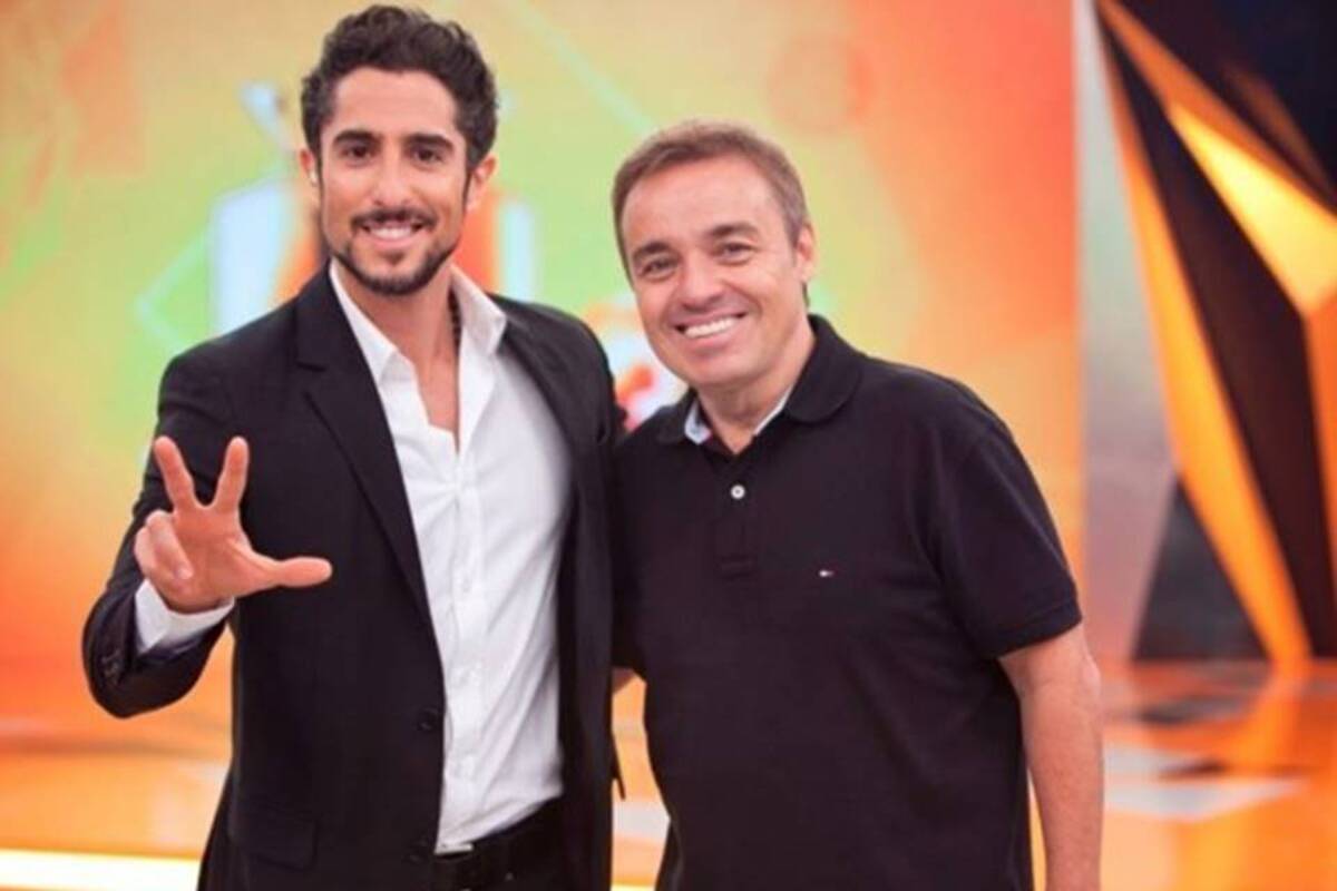 Marcos Mion e Gugu Liberato em período na Record