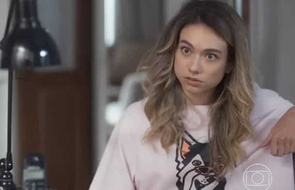 Nayara (Victoria Rossetti) em Pantanal